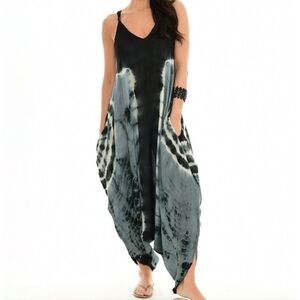 🆕️ 1X BLACK AND GRAY BOHO TIE-DYE SLEEVELESS JUMPSUIT/ROMPER